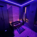 Apartament Maison 3 Chambres, Jacuzzi, Billard, Sauna, Air Soccer