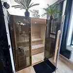 Lägenhet Maison 3 Chambres, Jacuzzi, Billard, Sauna, Air Soccer