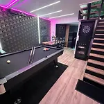 Maison 3 Chambres, Jacuzzi, Billard, Sauna, Air Soccer Apartament Verviers