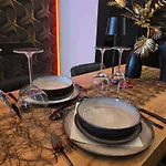 Maison 3 Chambres, Jacuzzi, Billard, Sauna, Air Soccer * Verviers