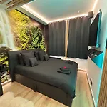 Maison 3 Chambres, Jacuzzi, Billard, Sauna, Air Soccer Apartament *