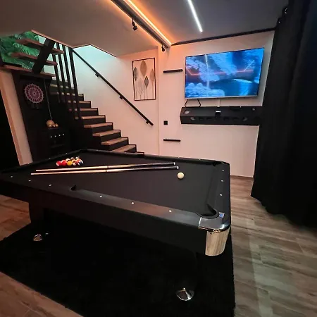 Lägenhet Maison 3 Chambres, Jacuzzi, Billard, Sauna, Air Soccer Verviers