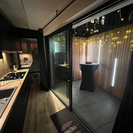 Aux Secrets De Lora * Βερβιέ